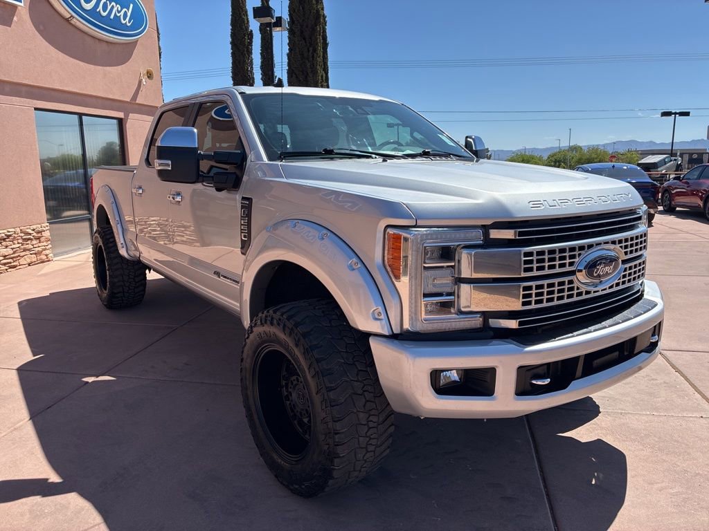 Used 2019 Ford F250 Platinum w/ Platinum Ultimate Package AWD/4WD image 11
