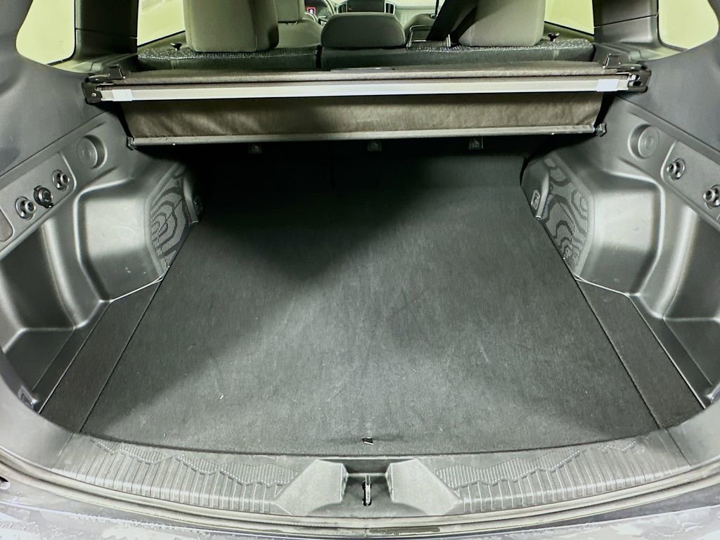 Certified 2025 Subaru Forester Premium image 33