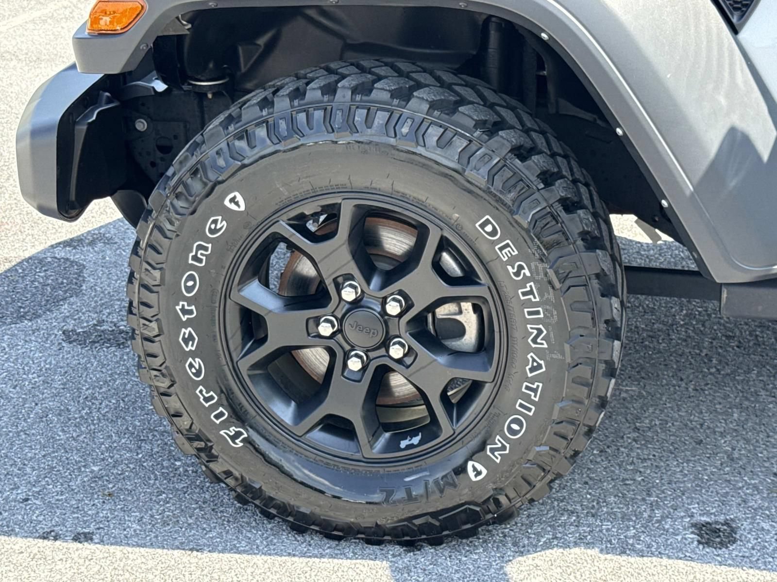 Used 2023 Jeep Wrangler Unlimited Sport AWD/4WD image 9