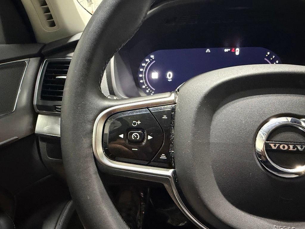 Used 2024 Volvo XC90 B5 Core w/ Protection Package Premier AWD/4WD image 14