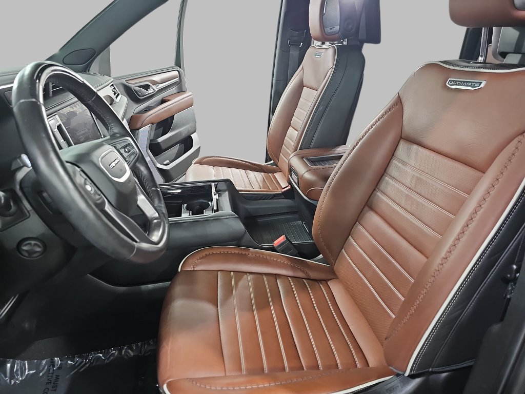 Certified 2023 GMC Yukon XL Denali Ultimate w/ LPO, Floor Liner Package AWD/4WD image 21