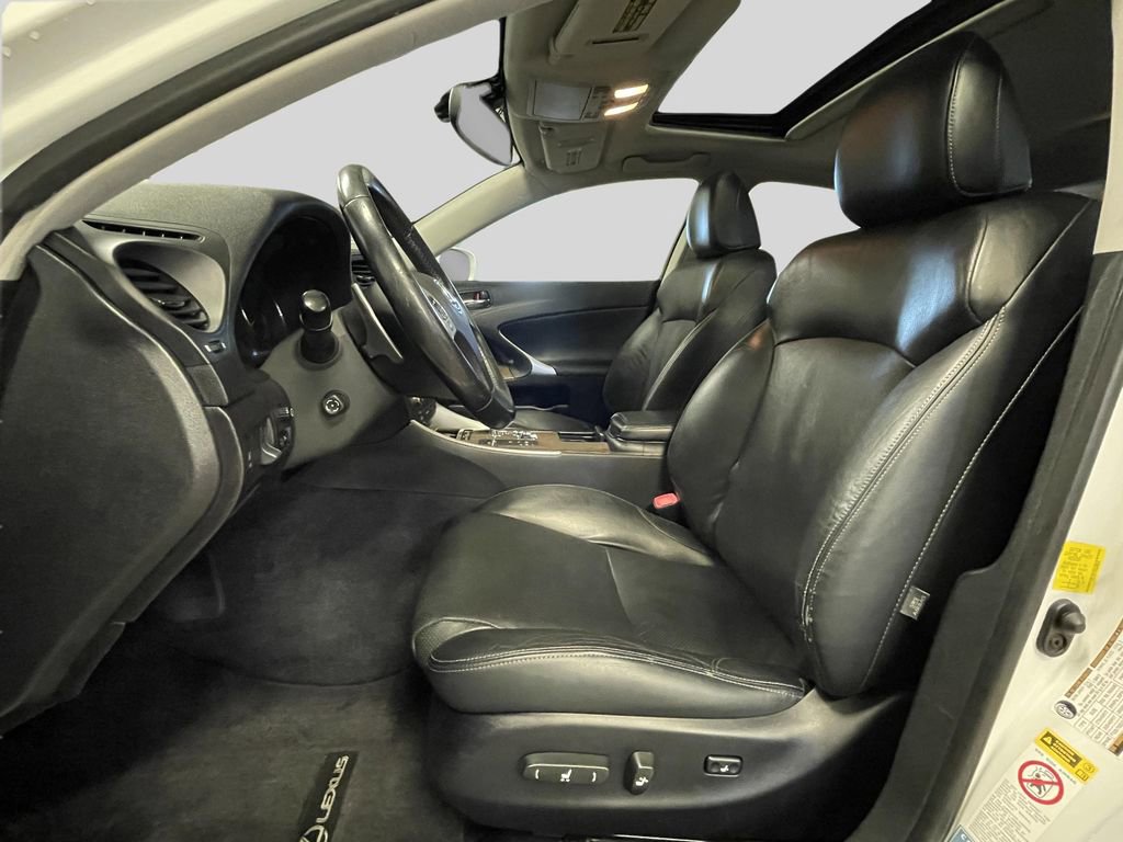 Used 2011 Lexus IS 250 AWD w/ Luxury Plus Value Edition image 10