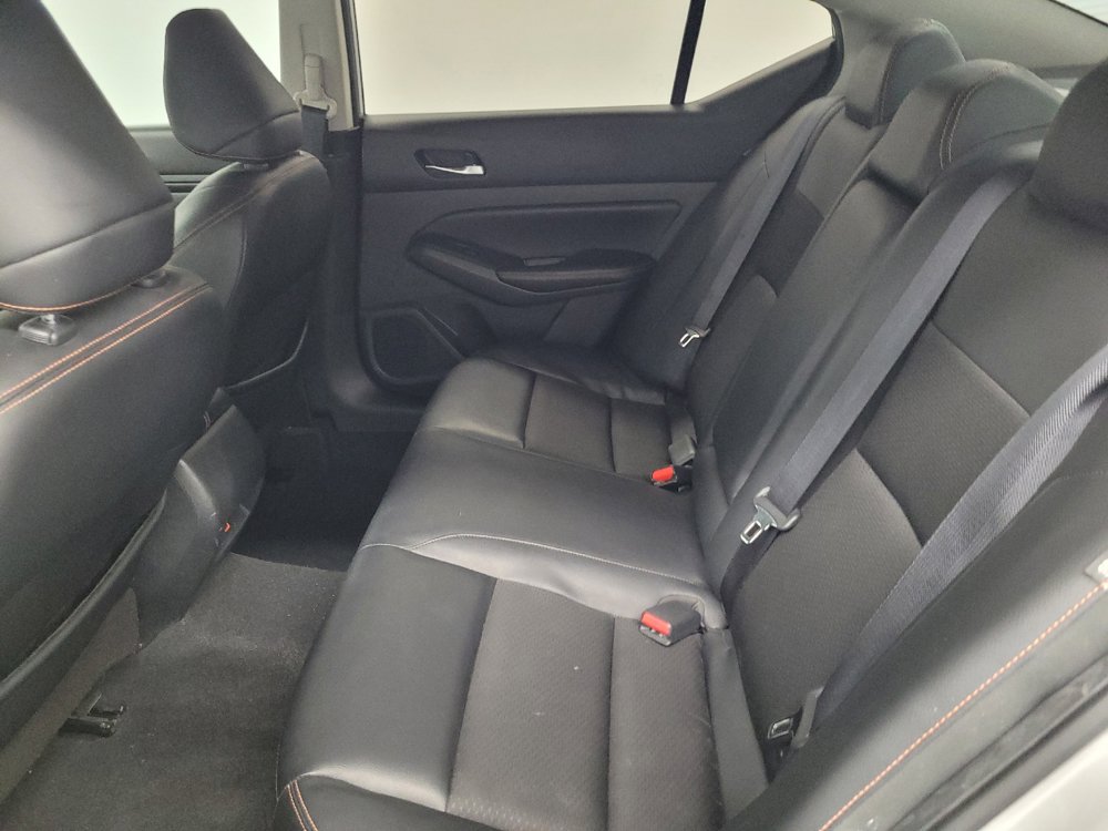 Used 2021 Nissan Altima 2.0 SR FWD image 18