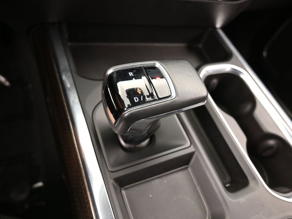 Used 2024 Chevrolet Silverado 1500 LT Trail Boss w/ LT Trail Boss Premium Package image 31