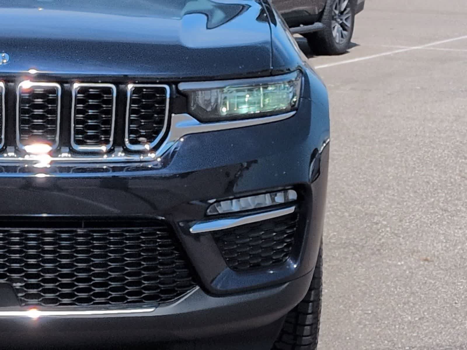 Used 2022 Jeep Grand Cherokee Limited 4xe AWD/4WD image 10