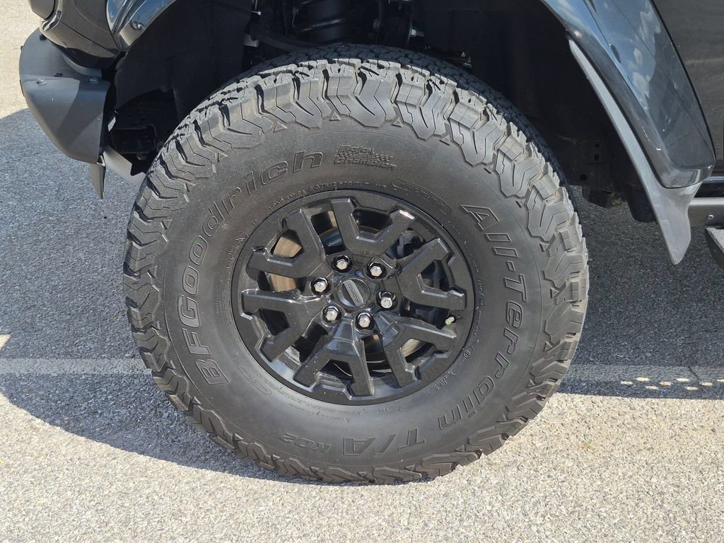 Used 2024 Ford Bronco Raptor w/ Interior Carbon Fiber Pack 6 AWD/4WD image 9