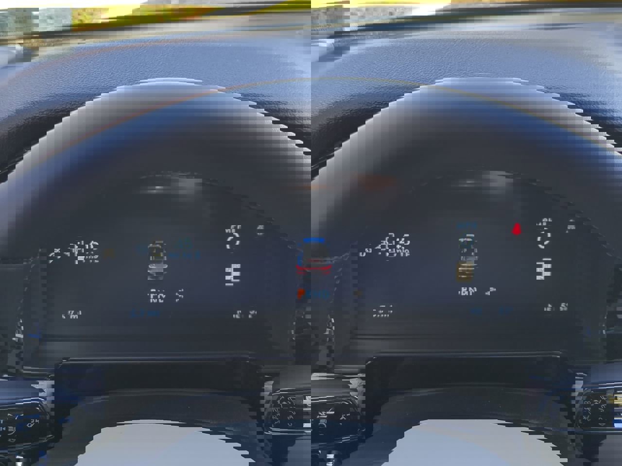 New 2026 Lincoln Corsair Premiere image 27