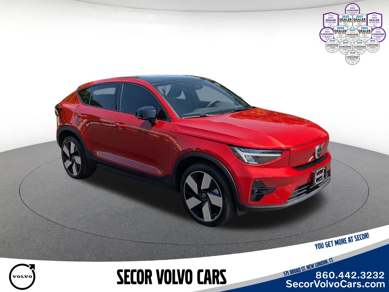 Used 2023 Volvo C40 P8 Recharge Plus w/ Climate Package AWD/4WD image 3