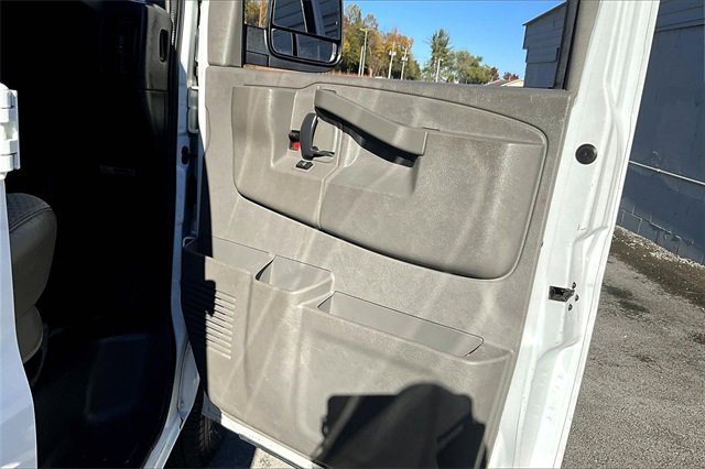 Used 2020 Chevrolet Express 3500 LS image 19
