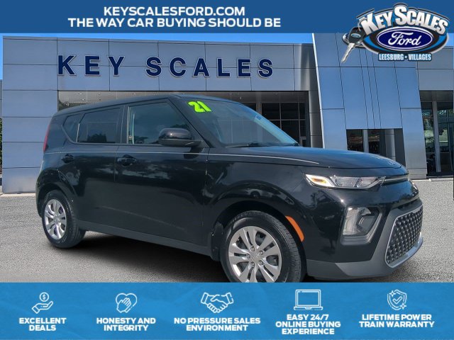 Used 2021 Kia Soul LX FWD image 1