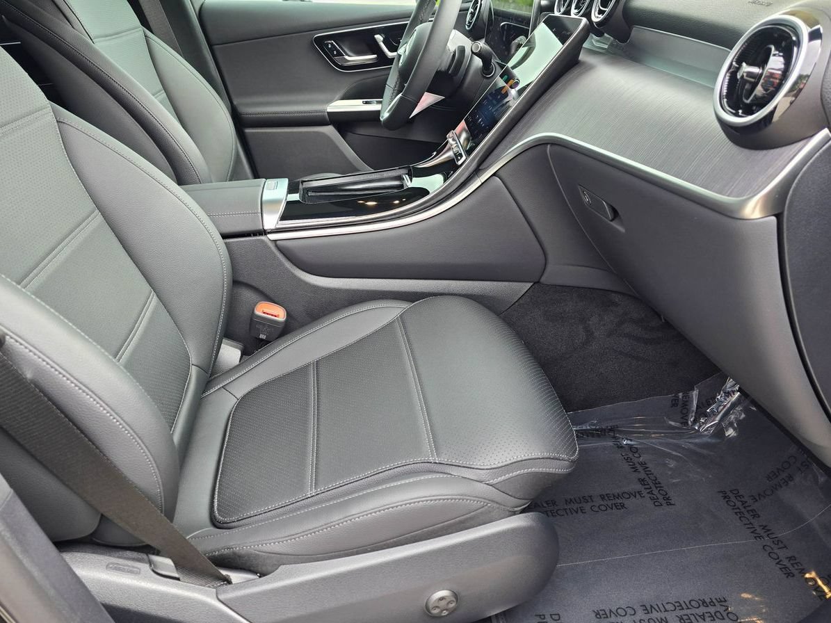 New 2026 Mercedes-Benz GLC 300 4MATIC image 38