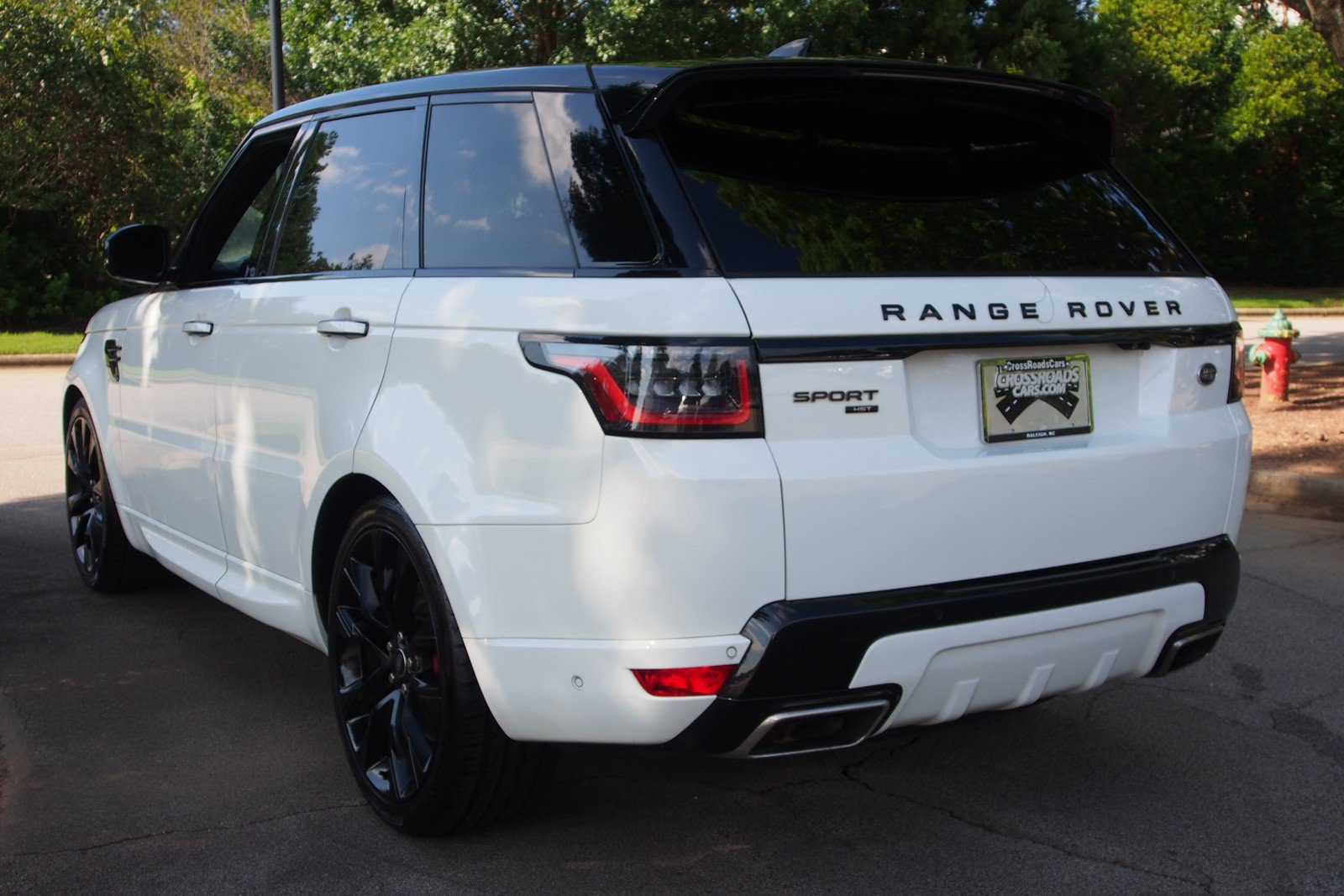 Used 2022 Land Rover Range Rover Sport HST AWD/4WD image 5