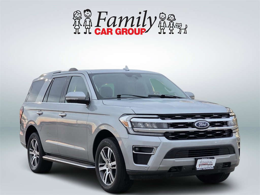 Used 2023 Ford Expedition Limited image 2