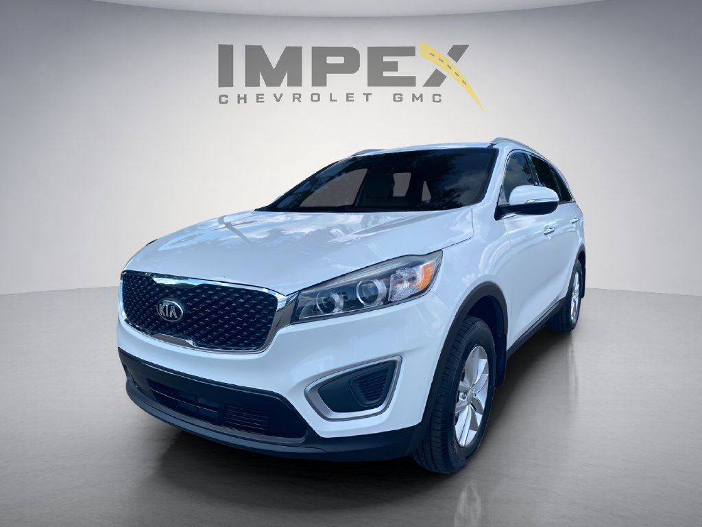 Used 2017 Kia Sorento LX w/ LX V6 Convenience Package