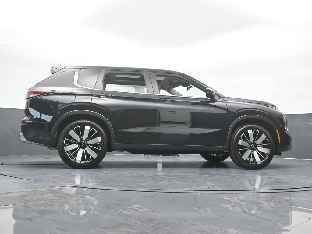New 2026 Mitsubishi Outlander SE FWD image 76
