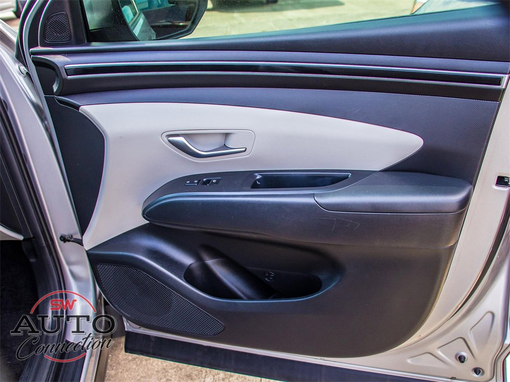 Used 2022 Hyundai Tucson SEL image 12
