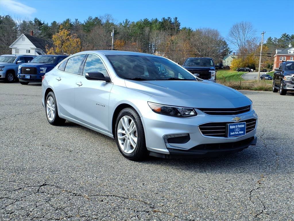 Used 2018 Chevrolet Malibu LT image 3