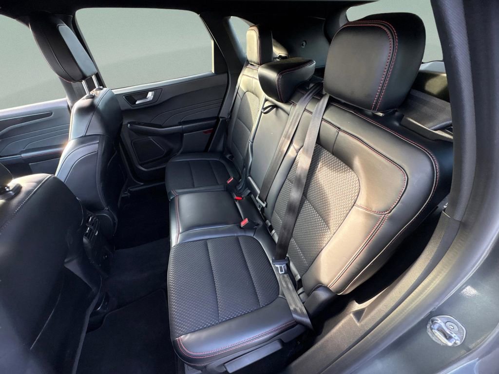 Used 2024 Ford Escape ST-Line w/ Tech Pack #1 image 10