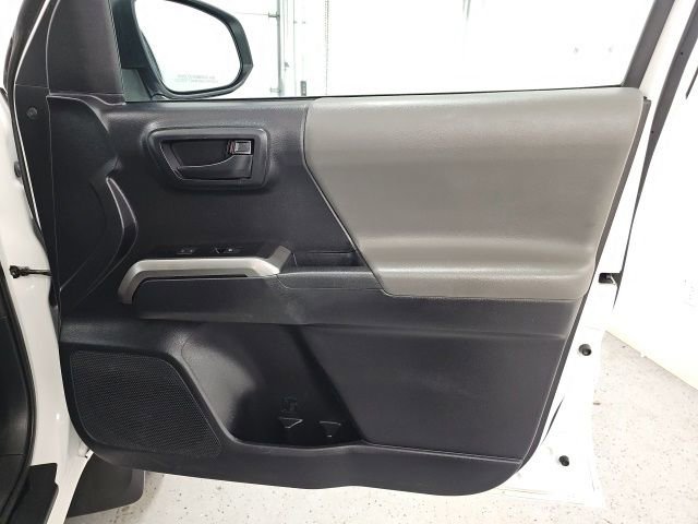 Used 2020 Toyota Tacoma SR5 w/ Blackout Package image 32