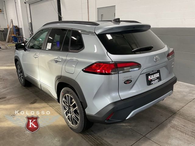 New 2026 Toyota Corolla Cross XLE image 2