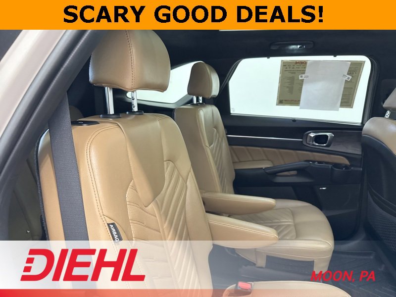 Used 2024 Kia Sorento SX Prestige w/ Olive Brown Leather Package image 13