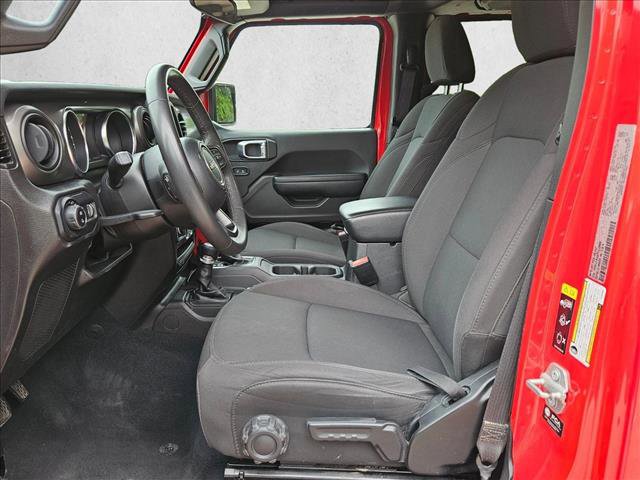 Used 2023 Jeep Gladiator Sport AWD/4WD image 15