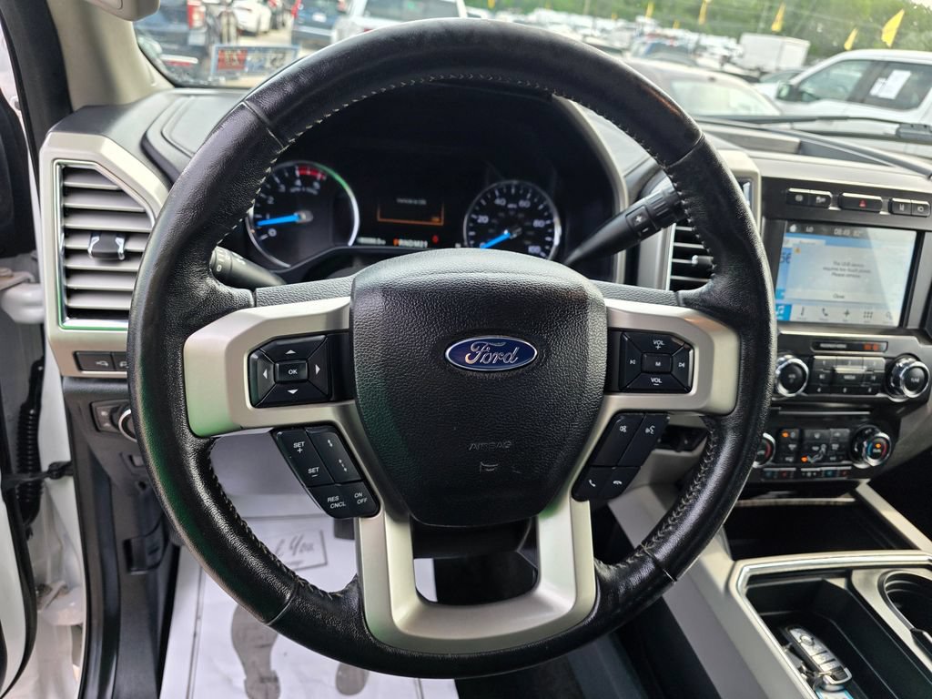 Used 2017 Ford F350 Lariat w/ Lariat Ultimate Package AWD/4WD image 27
