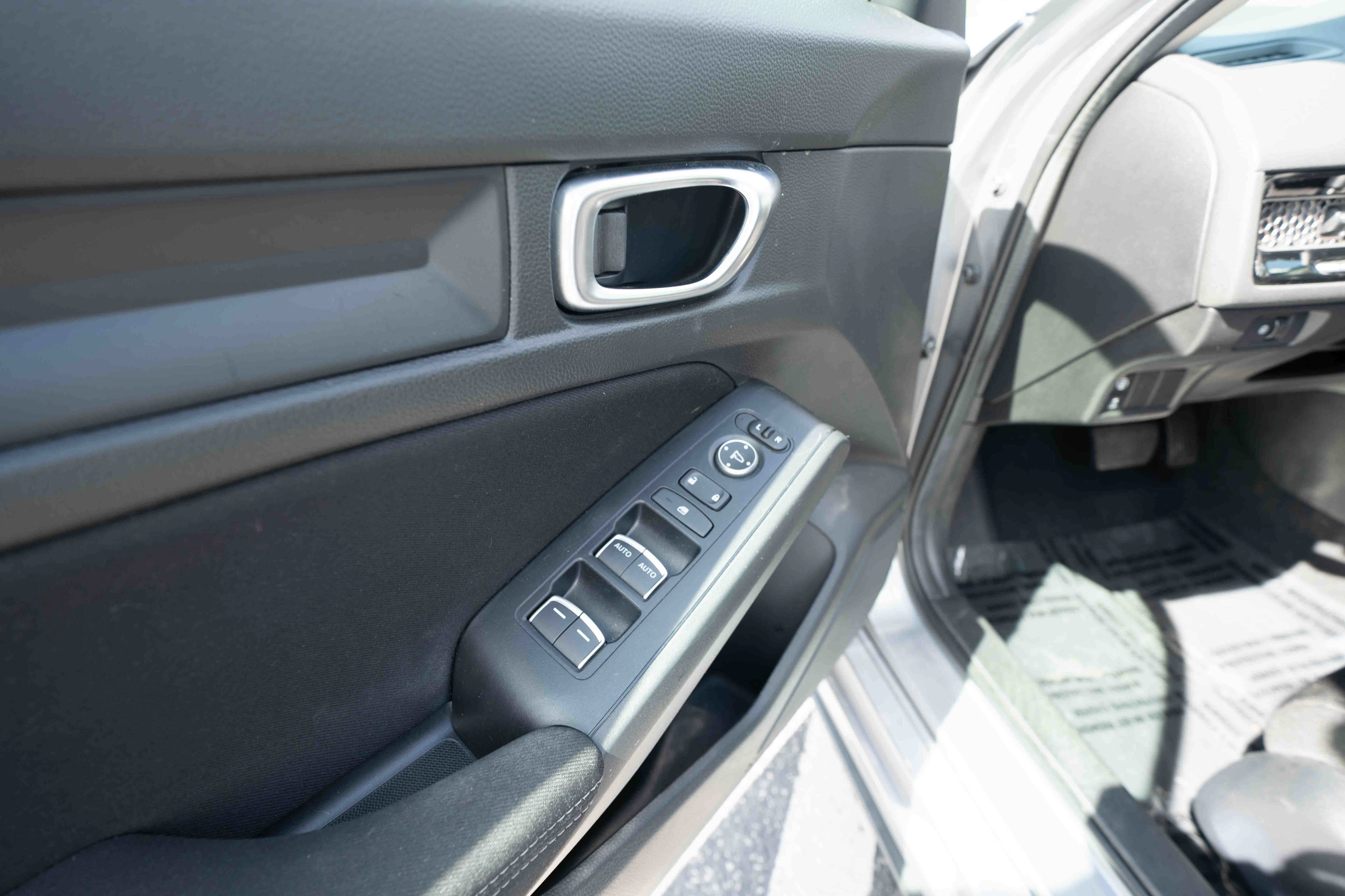 Used 2024 Honda Civic LX image 7