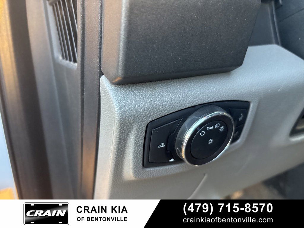 Used 2019 Ford F250 XL w/ Power Equipment Group image 17