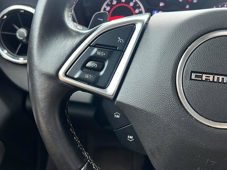 Used 2021 Chevrolet Camaro LT RWD image 28