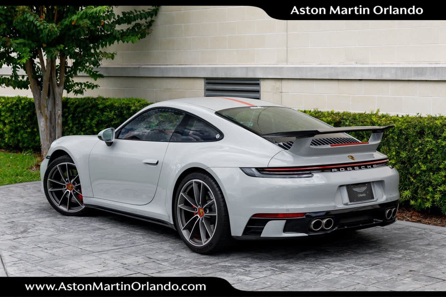 Used 2022 Porsche 911 Carrera S RWD image 2