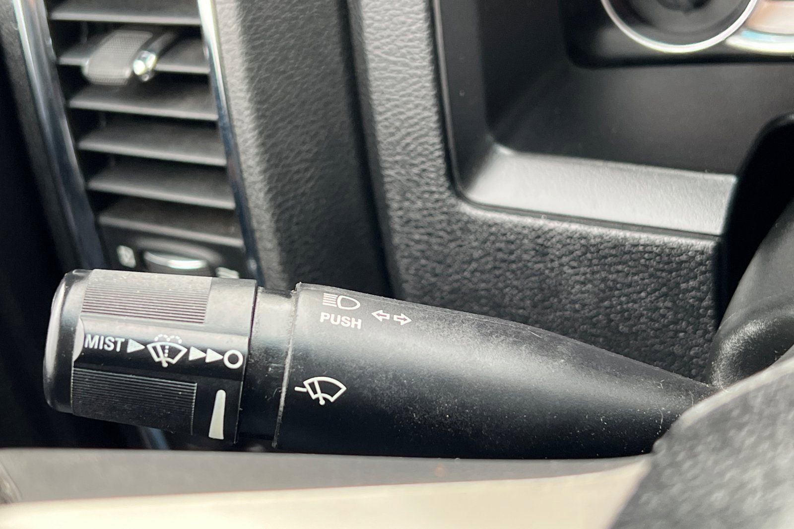 Used 2017 RAM 3500 Laramie image 36