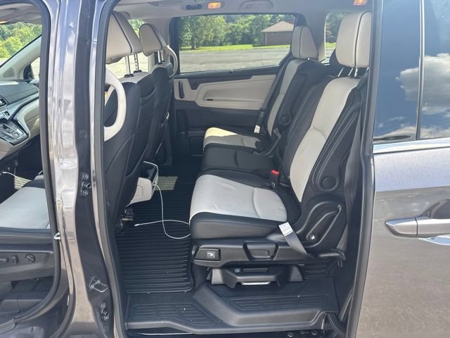 Used 2025 Honda Odyssey Elite image 5