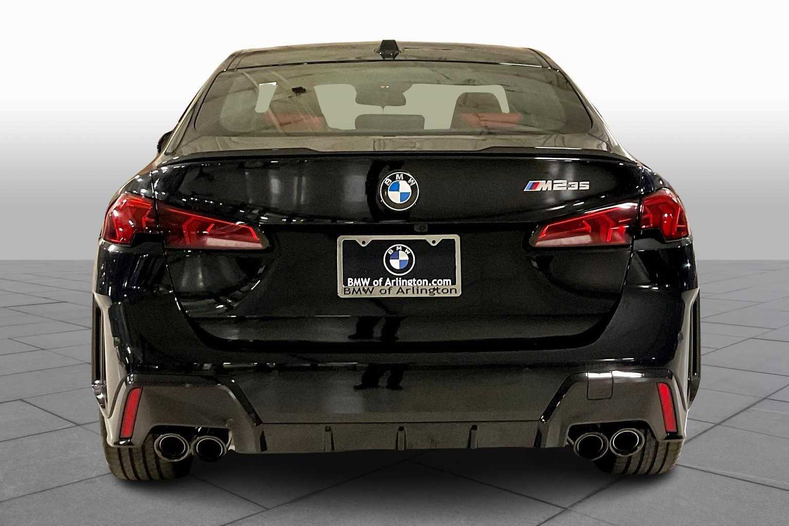 Used 2025 BMW M235i xDrive w/ Premium Package AWD/4WD image 4
