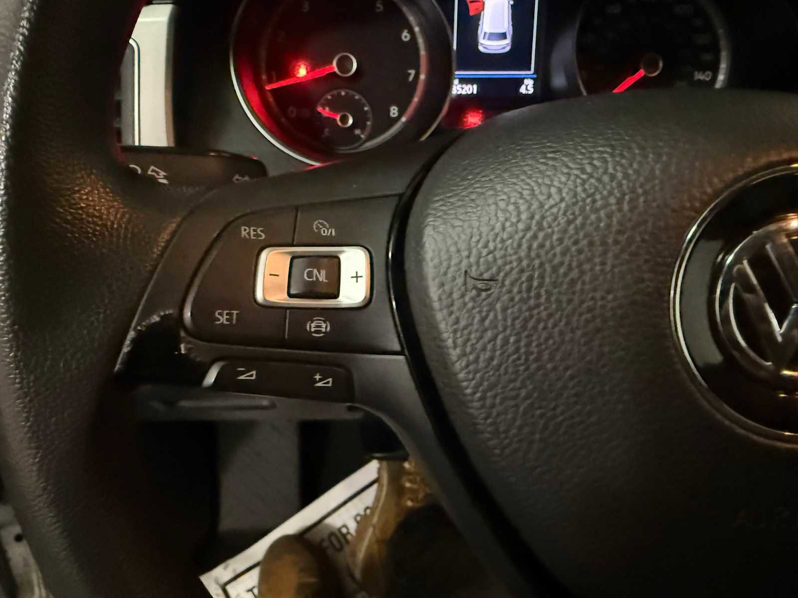 Used 2019 Volkswagen Atlas S image 29