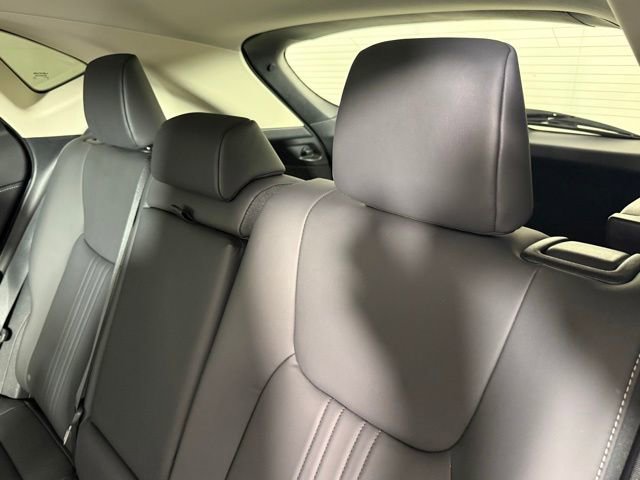 Certified 2025 Lexus NX 250 FWD w/ Towing Package (2000 Lbs) image 26