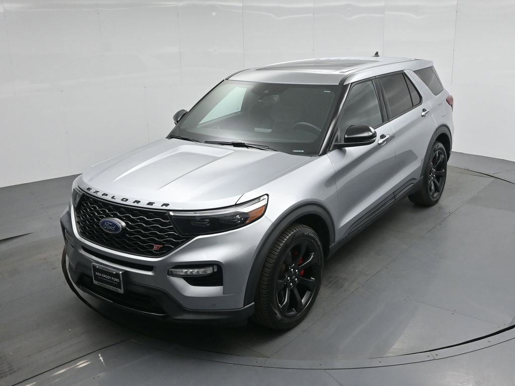 Certified 2022 Ford Explorer ST w/ Equipment Group 401A image 39