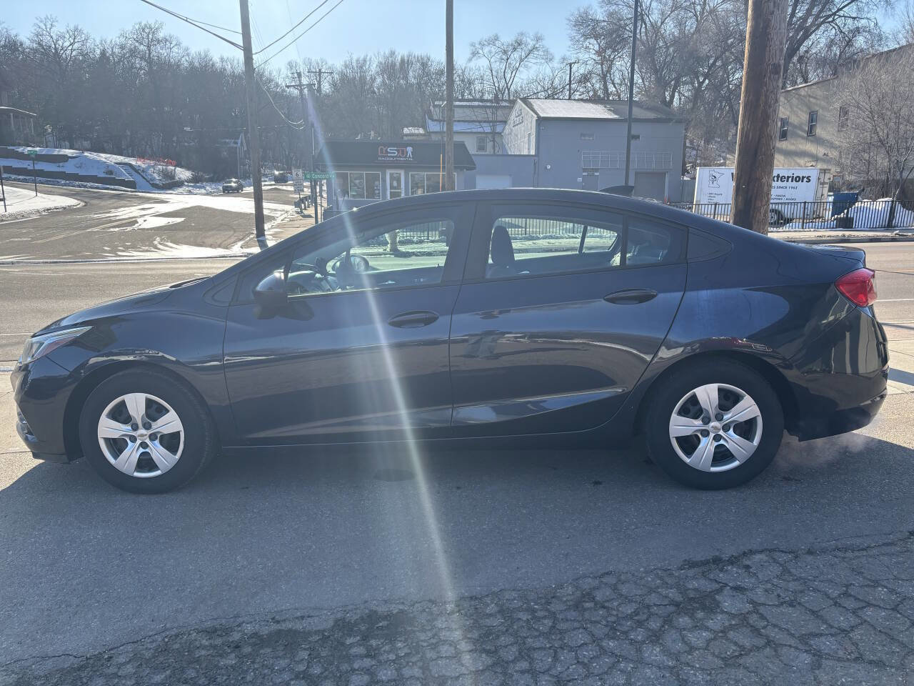 Used 2016 Chevrolet Cruze LS FWD image 4