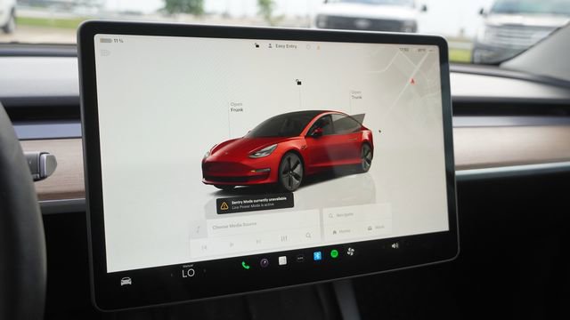 Used 2022 Tesla Model 3 RWD image 21