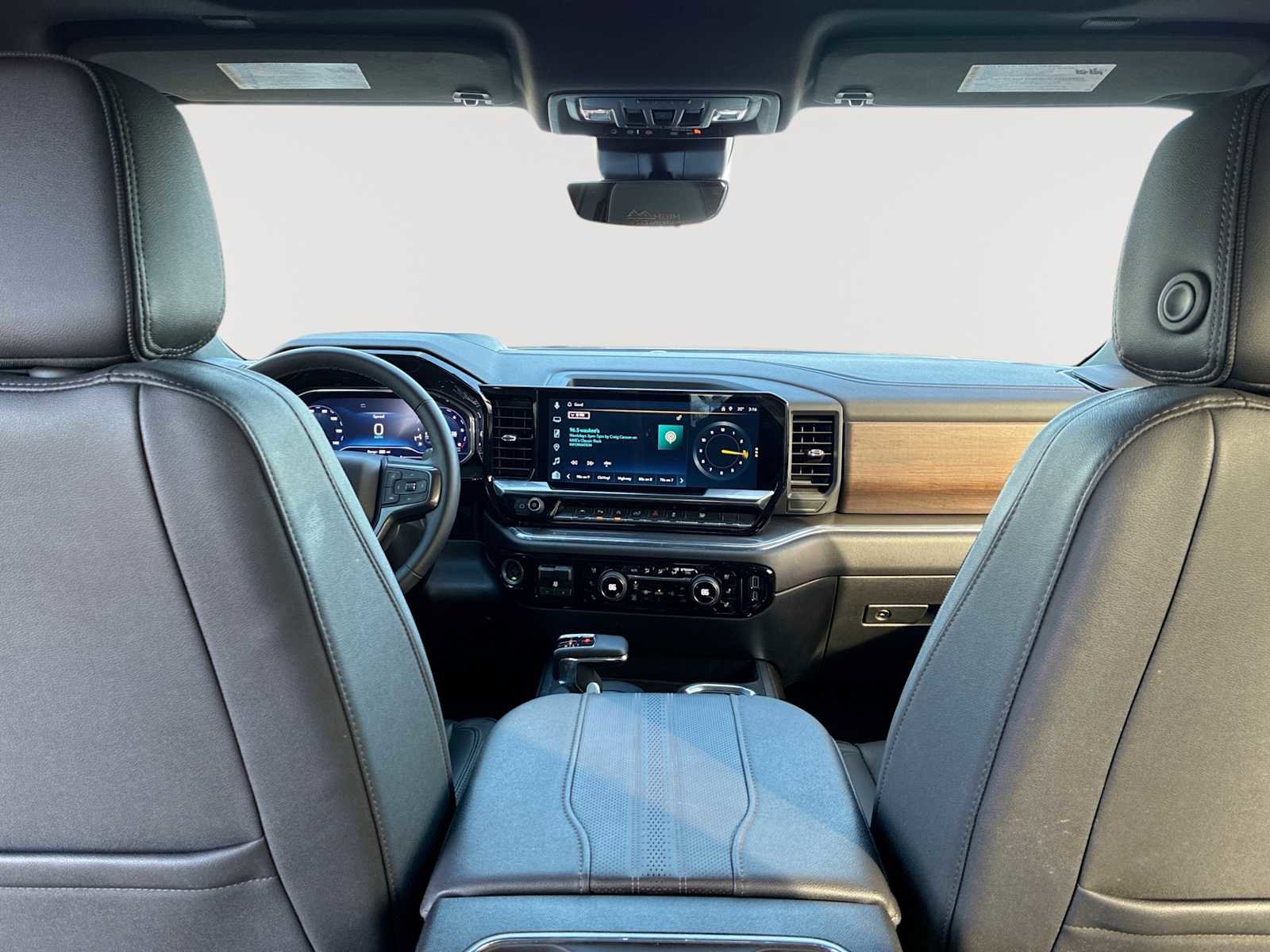 Certified 2024 Chevrolet Silverado 1500 High Country w/ High Country Premium Package image 21