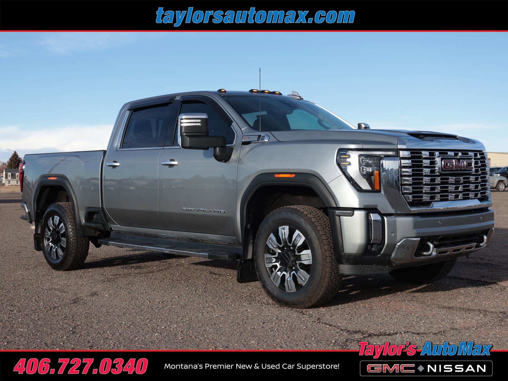 Used 2024 GMC Sierra 3500 Denali w/ Denali Reserve Package AWD/4WD image 2