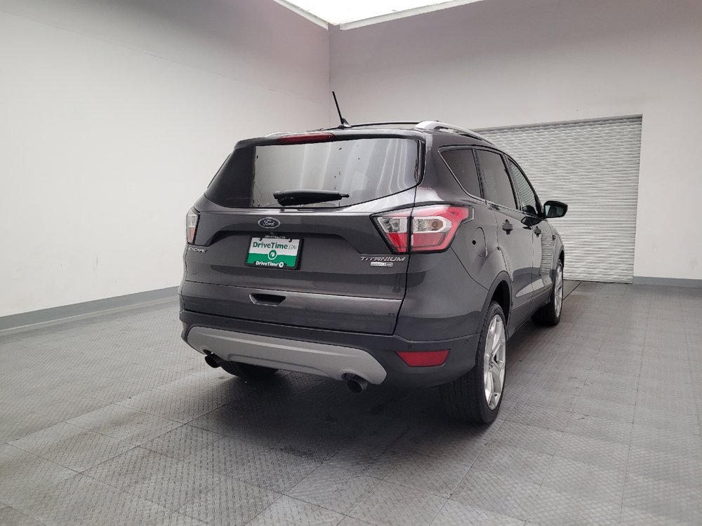 Used 2018 Ford Escape Titanium w/ Ford Safe & Smart Package AWD/4WD image 7