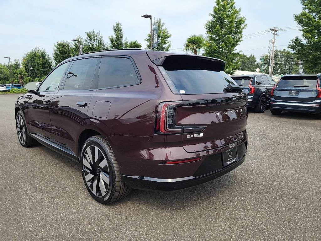New 2026 Volvo EX90 Ultra AWD/4WD image 3