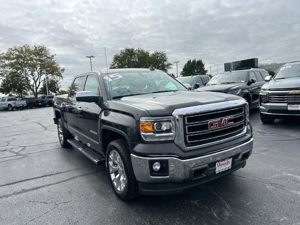 Certified 2015 GMC Sierra 1500 SLT w/ SLT Crew Cab Value Package AWD/4WD image 6