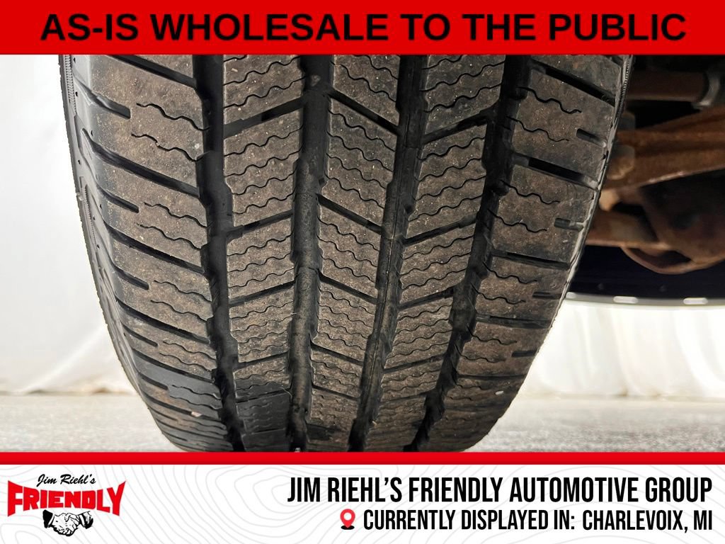 Used 2010 GMC Yukon SLT w/ SLT-2 Equipment Package AWD/4WD image 20