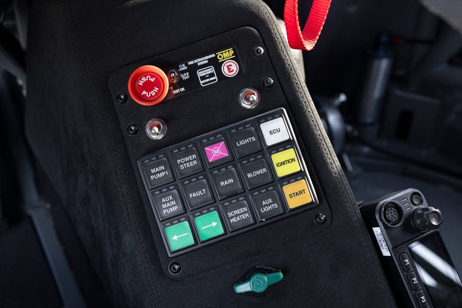 Used 2022 Lamborghini Huracan EVO RWD image 29