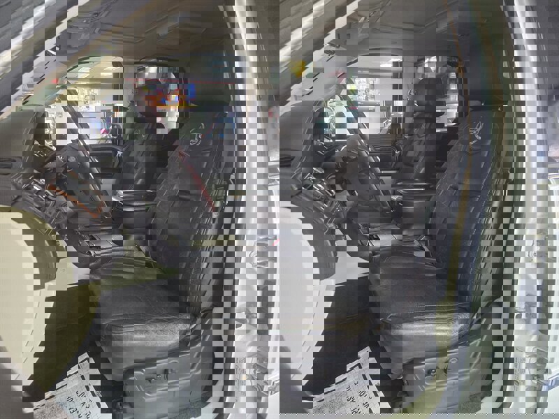 Used 2012 Cadillac Escalade Platinum image 9