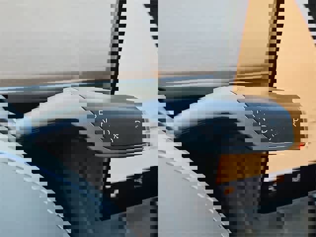 Used 2022 Tesla Model 3 Performance image 30