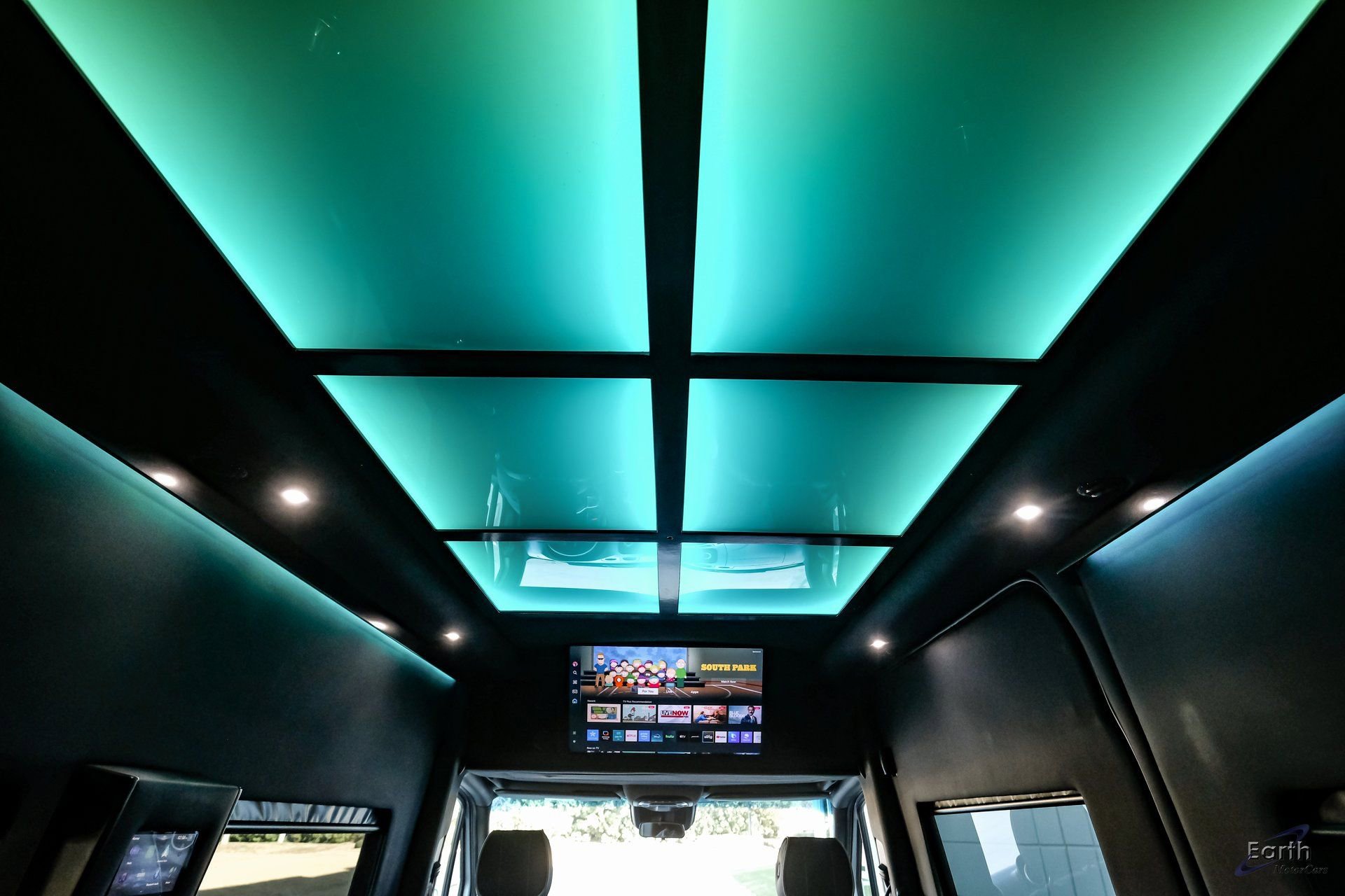 Used 2023 Mercedes-Benz Sprinter 3500 w/ Parking Package image 77