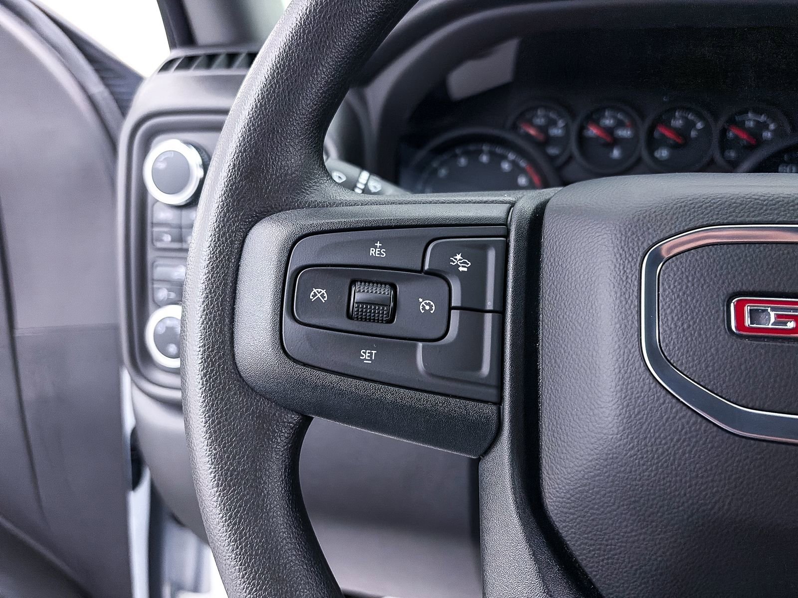 Used 2025 GMC Sierra 1500 Pro w/ Pro Value Package image 26